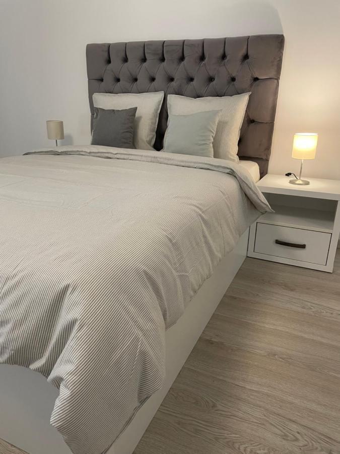 Studio Confort 4 Apartman Bukarest Kültér fotó